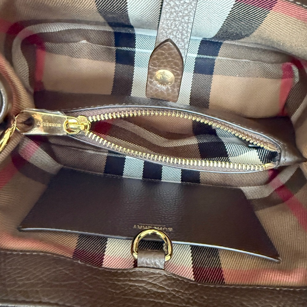 Burberry Small Bermondsey Shoulder Bag Brown Grain Leather Check Bag - Picture 9 of 16